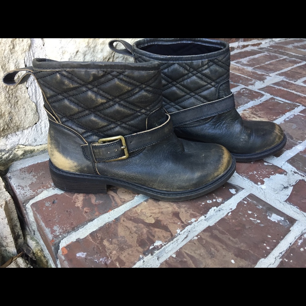 Faded boots